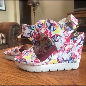 SUMMERTIME HEEL GX by Gwen Stefani